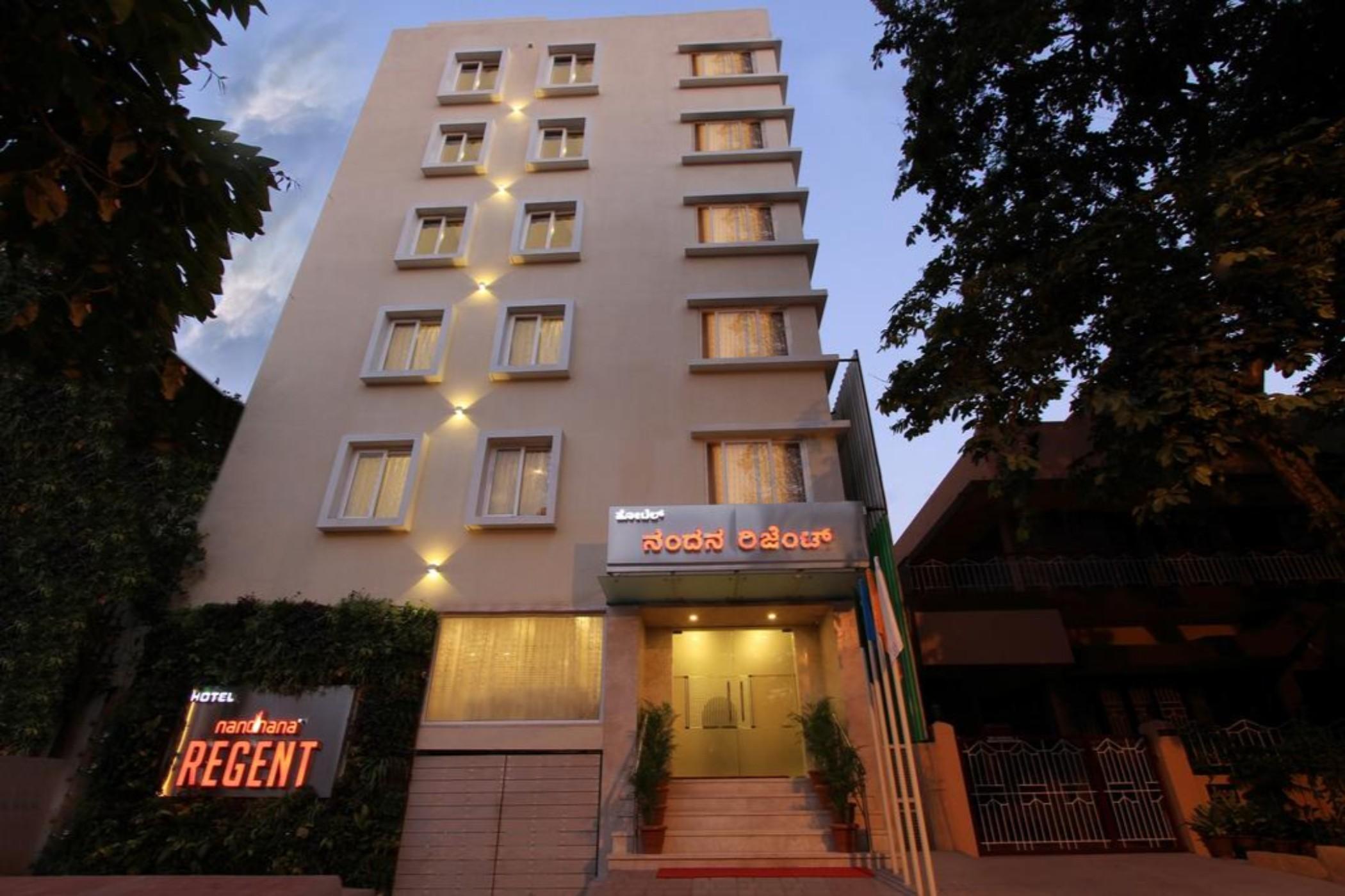 Hotel La Sara Regent à Bangalore Extérieur photo