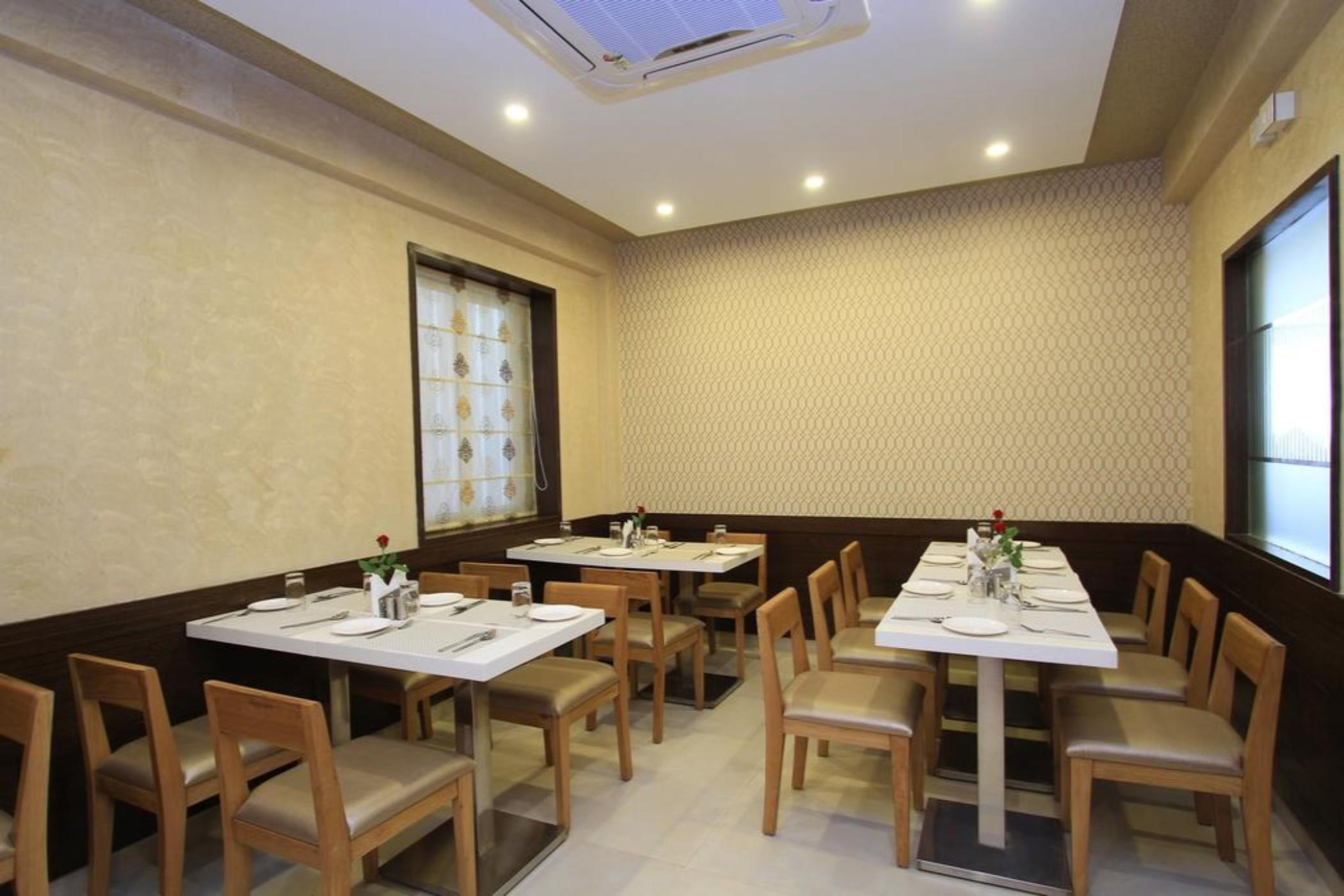 Hotel La Sara Regent à Bangalore Extérieur photo