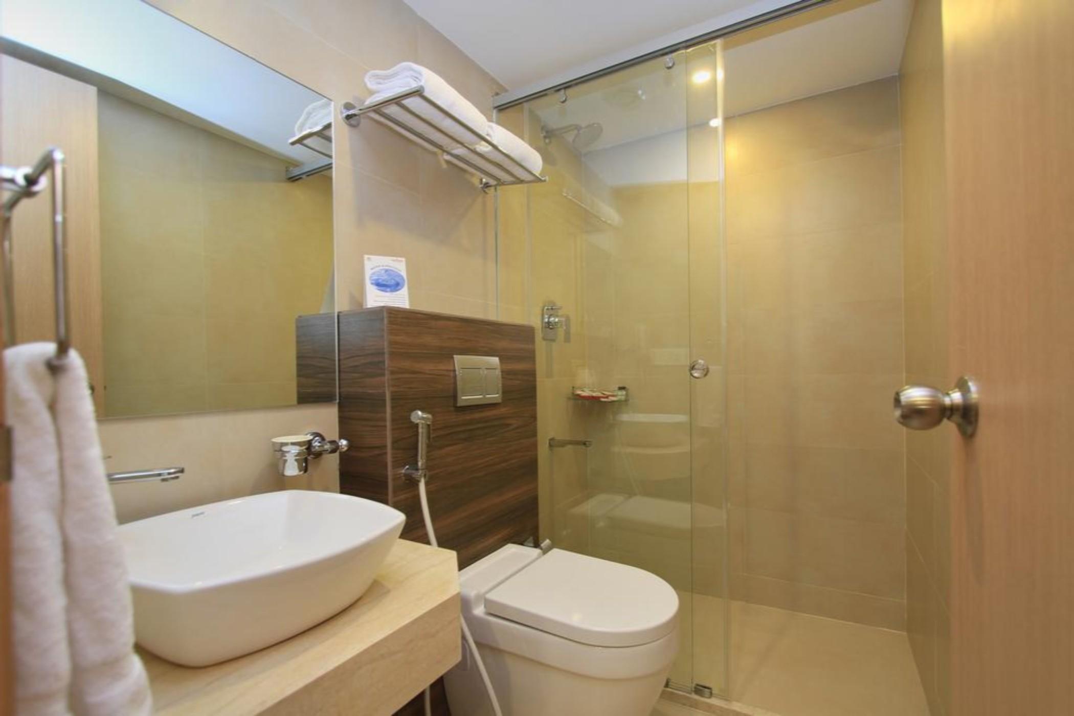 Hotel La Sara Regent à Bangalore Extérieur photo